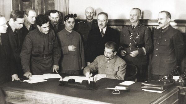 Stalin Sikorski December 1941