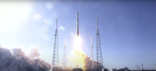 Falcon 9 Space X запустил в космос украинский спутник Сич-2-30