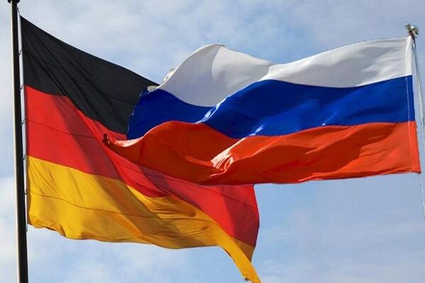 Россия и Германия, флаги