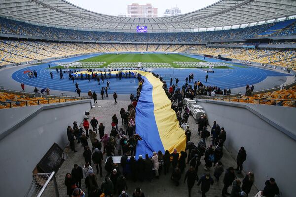 Президент Украины В. Зеленский объявил 16 февраля Днем единения
