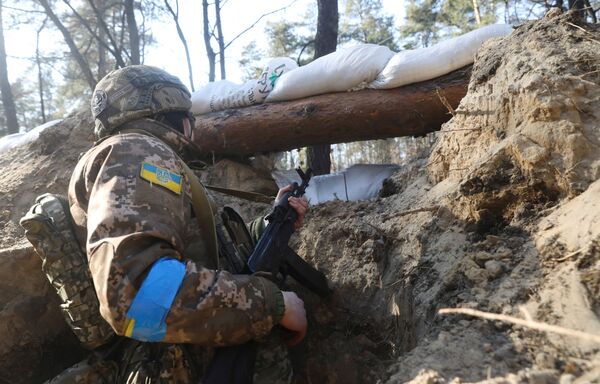 ВСУ военнослужащий Украина ружие