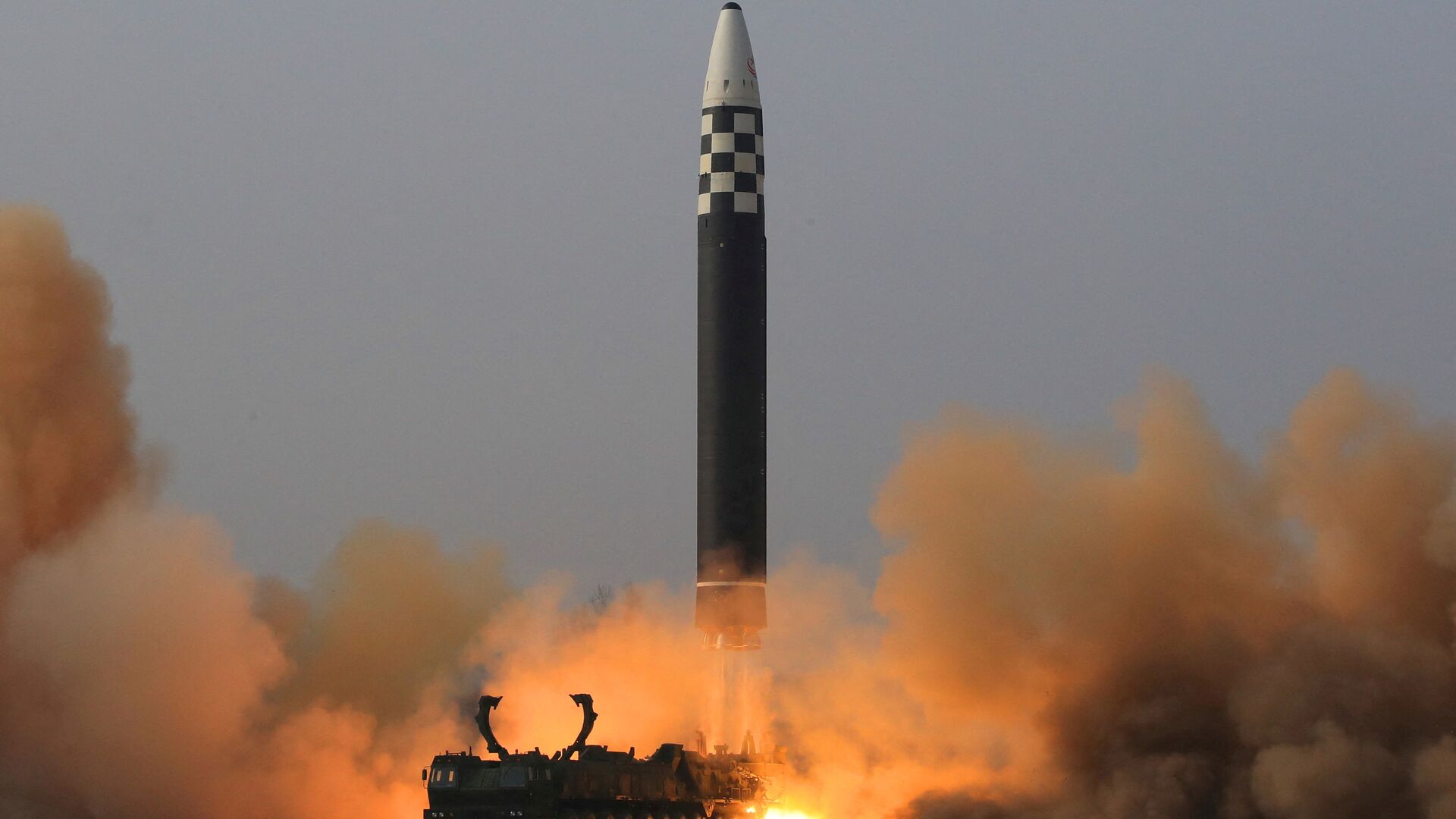 Северная Корея межконтинентальная баллистическая ракета - РИА Новости, 1920, 25.03.2022