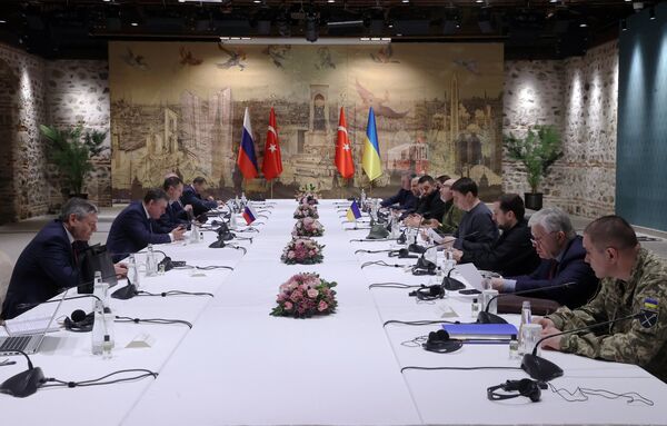 Переговоры России и Украины в Стамбуле Переговоры России и Украины в Стамбуле