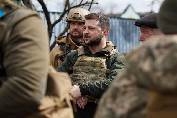 Зеленский камуфляж военная форма бронежилет