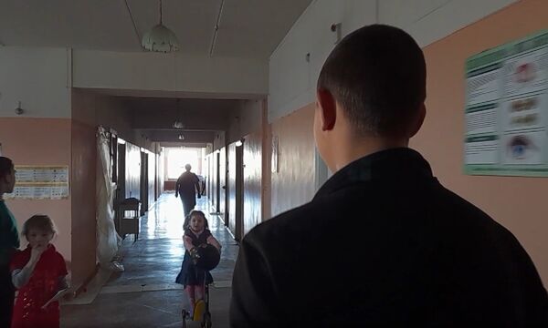  украинский военнослужащий пленный всу работа волонтер в больнице дети беженцы ребенок