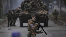 ВСУ военнослужащий украинский танк бтр оружие
