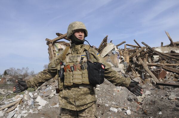 ВСУ военнослужащий украинский оружие взрывчатка разрушение руины
