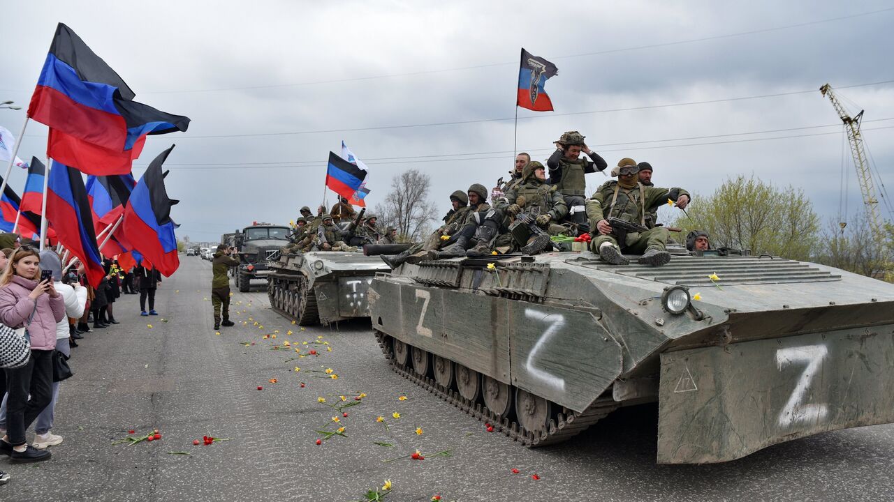 Все хотят жить. Как в ДНР реабилитируют военных без рук и ног - 13.07.2022  Украина.ру