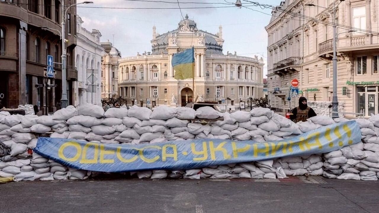 Путин и Одесса: пробует, хвалит, но не берёт - 31.10.2022 Украина.ру