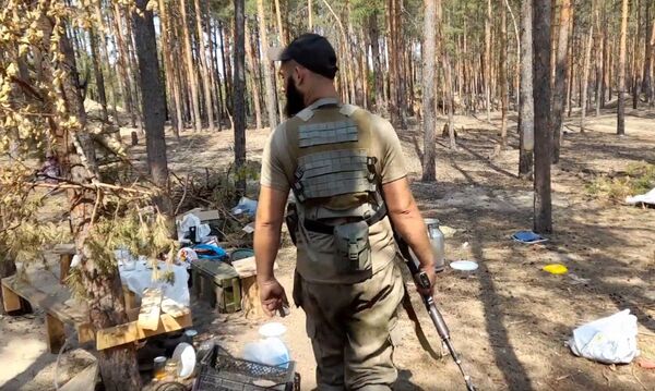 ДНР Северодонецк поселок Метелкино военнослужащий оружие окопы ВСУ 