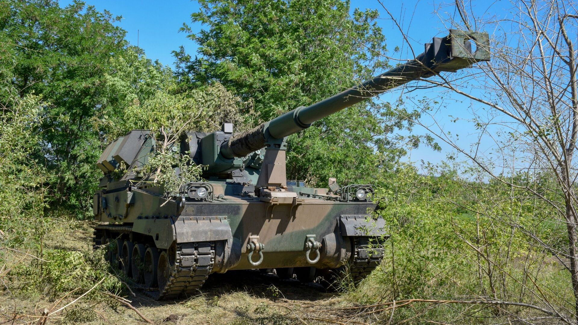 PzH 2000 ( Panzerhaubitze 2000) немецкая самоходная артиллерийская установка (САУ) - РИА Новости, 1920, 12.10.2022