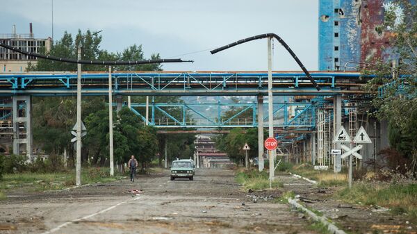 Эвакуация гражданских лиц с завода Азот в Северодонецке